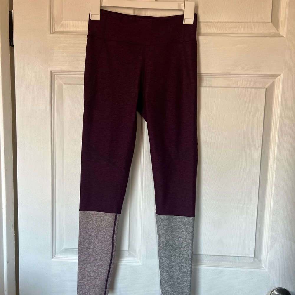 Outdoor Voices color blocking leggings